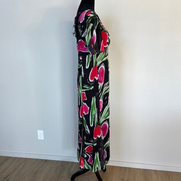 Pink and White Floral Maxi Sundress with 3/4 Sleeves - Picture 5 of 10